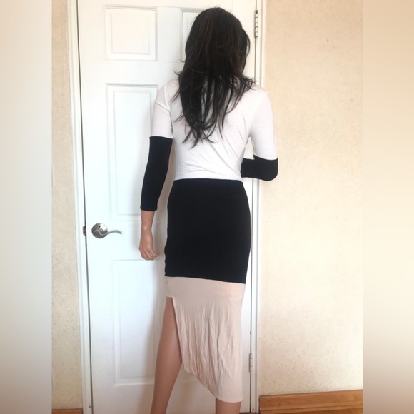 Bebe three colored long sleeve high low dress in sz M. Great condition. - Picture 3 of 15